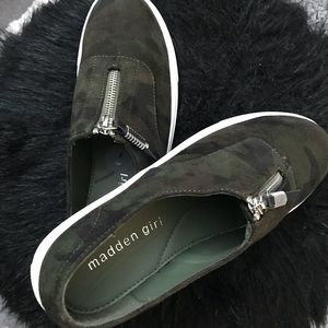 Madden Girl Camouflage Sneakers💥Brand New💥